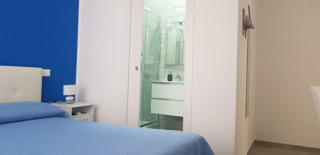 Butterfly House Bed and Breakfast Σαλέρνο Εξωτερικό φωτογραφία