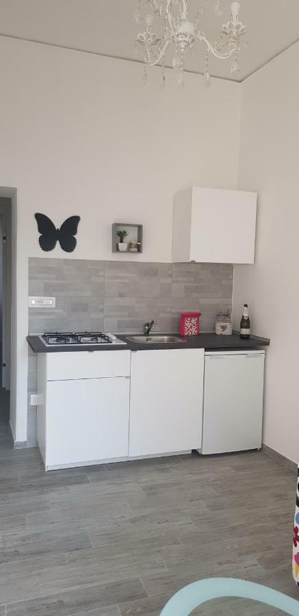 Butterfly House Bed and Breakfast Σαλέρνο Εξωτερικό φωτογραφία